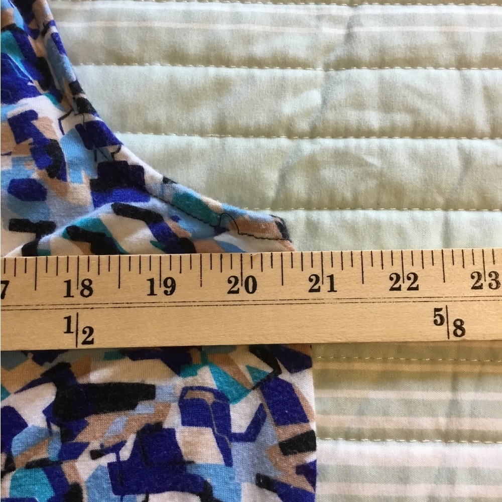Philosophy Abstract Pattern Top - Blue, Black, White 1X Stretchy, lightweight - Picture 7 of 8